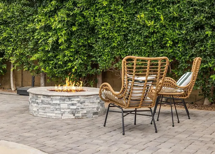 Retreat Pool Fire Pit Games Villa Scottsdale